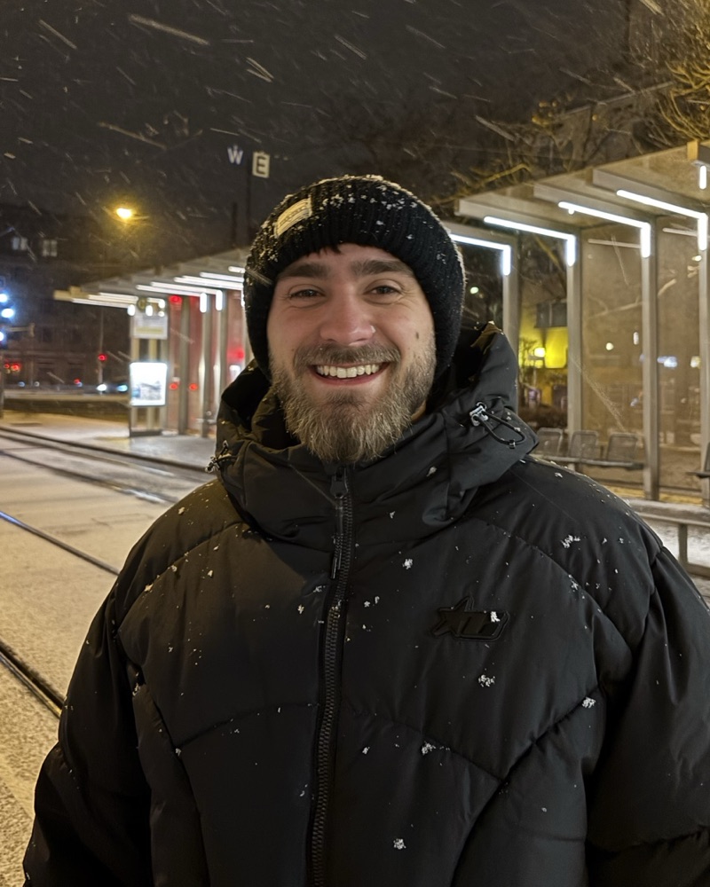 Sammy, Lehramtsstudent und Vertretungslehrer